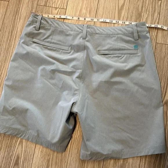 Tori Richard Shorts - Picture 7 of 8